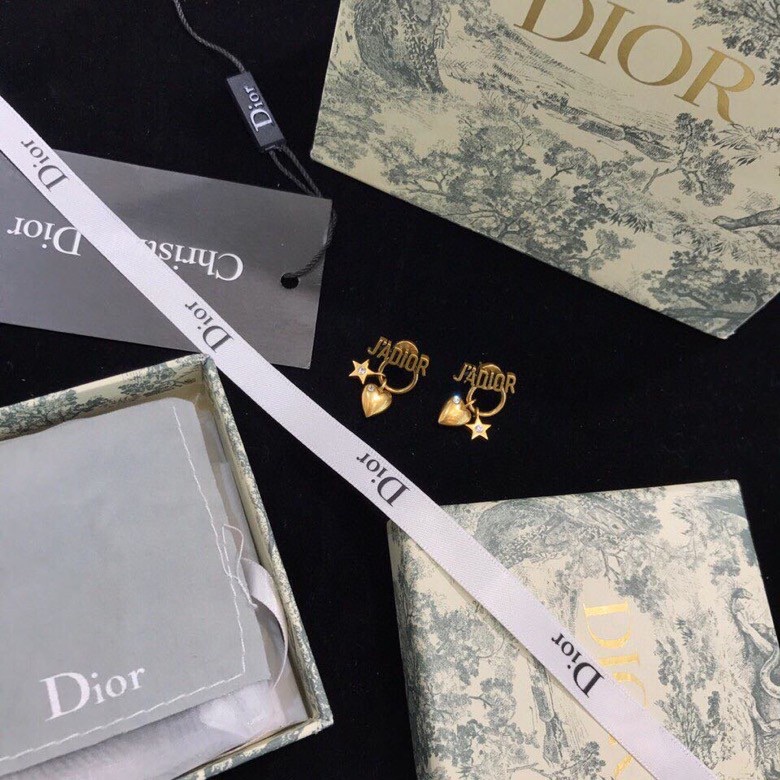 ch**an D*or earrings